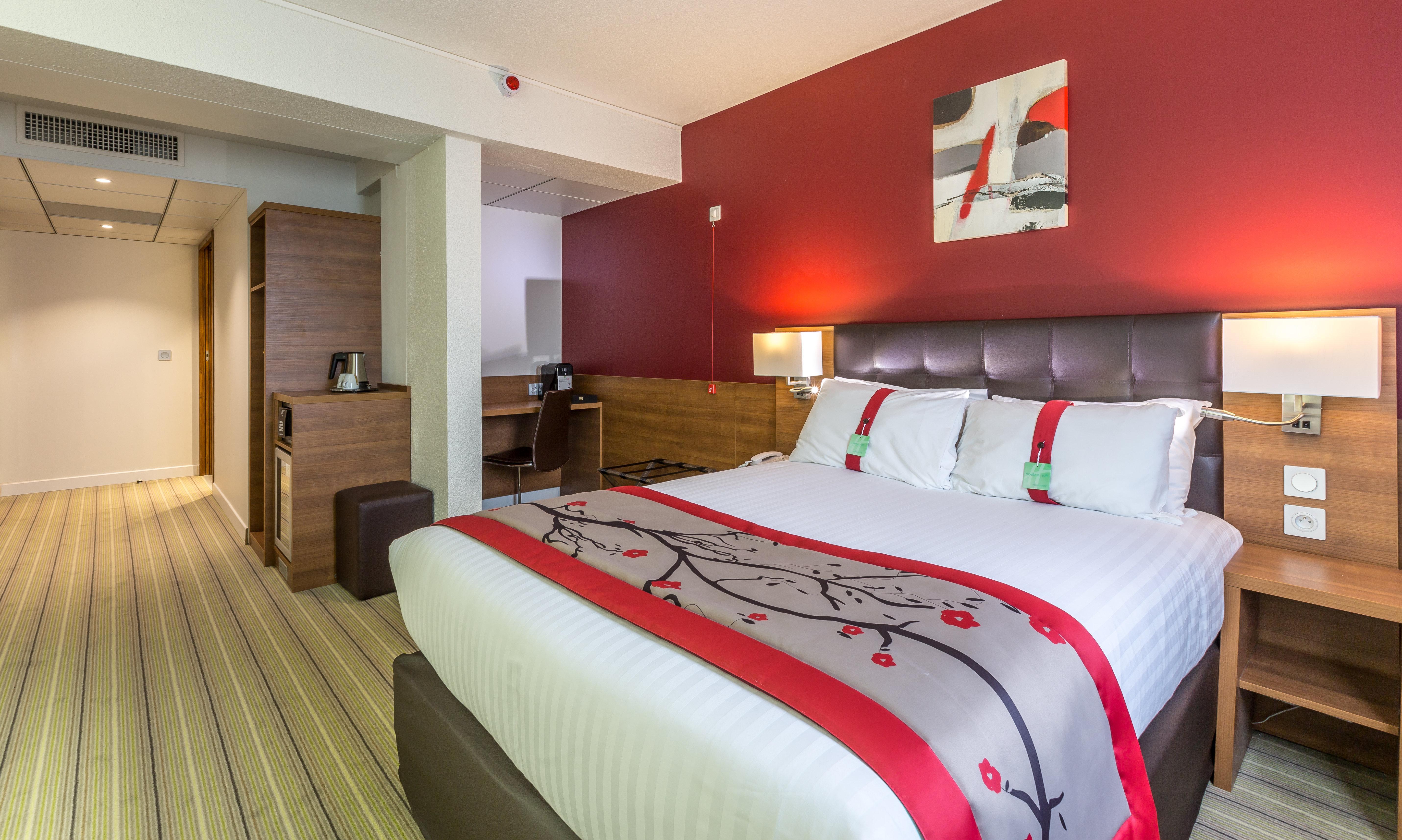 Ferrand Centre By Ihg Hotel 4*