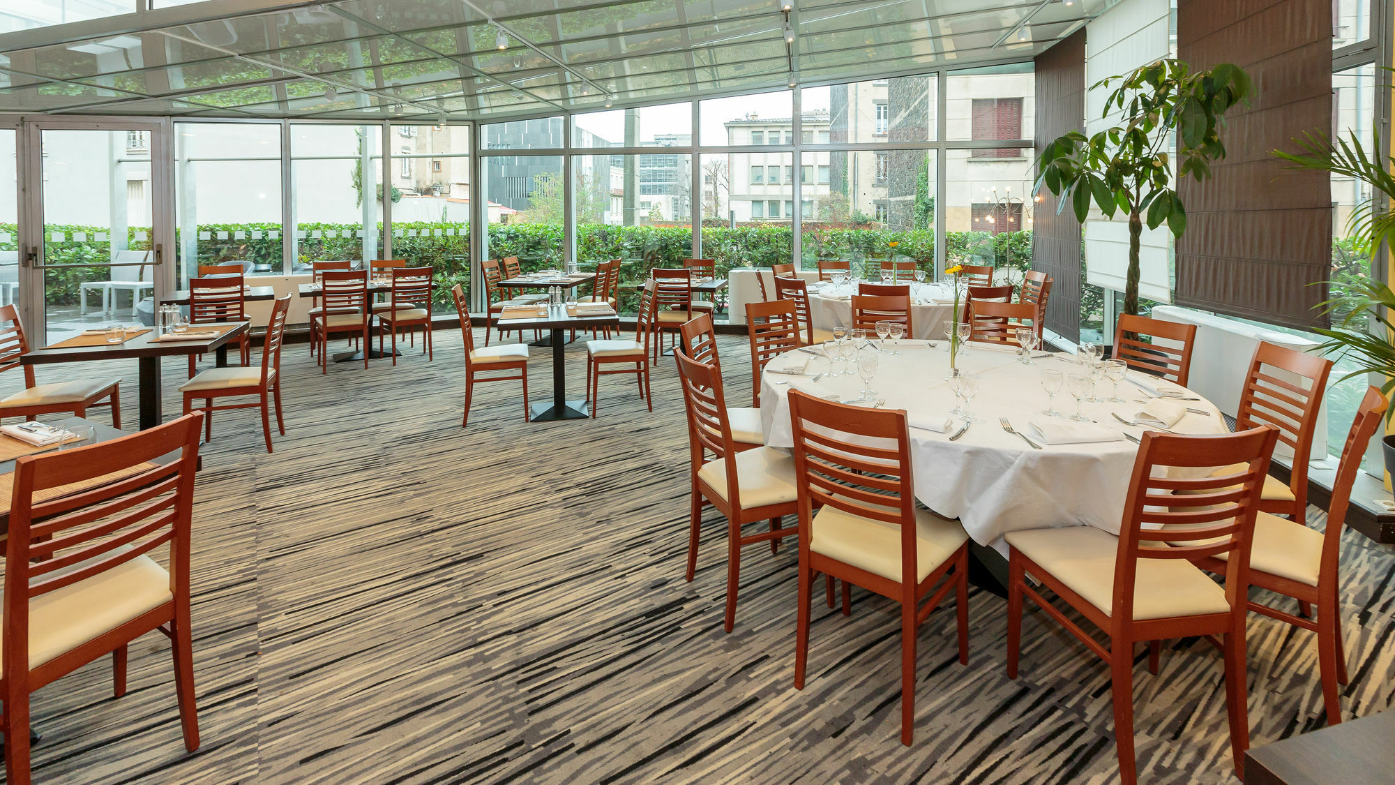 Ferrand Centre By Ihg Hotel 4*